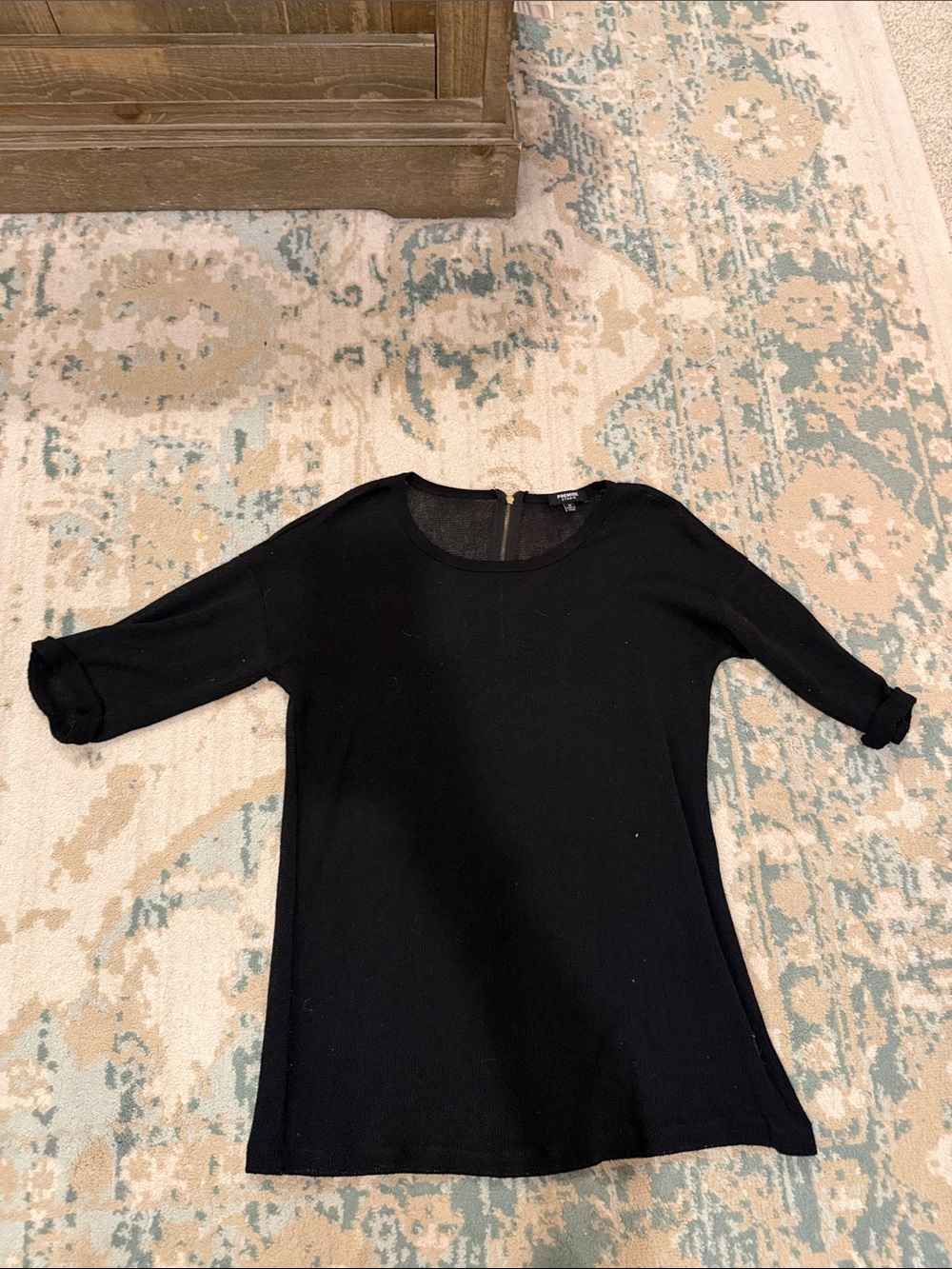 Black Women's Scoop Neck Knit elbow sleeve lightweight sweater zipper back